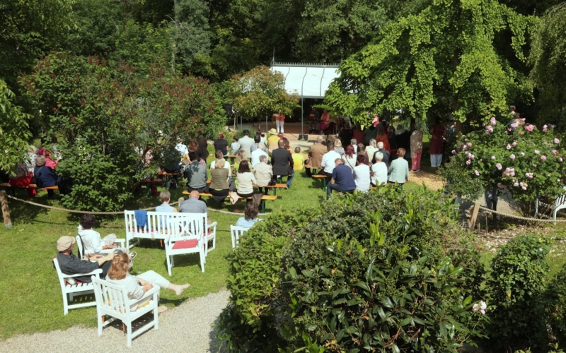 30 Jahre Santulan AUM Kurzentrum - Zeit für Ansprachen, Reden, Erinnerungen